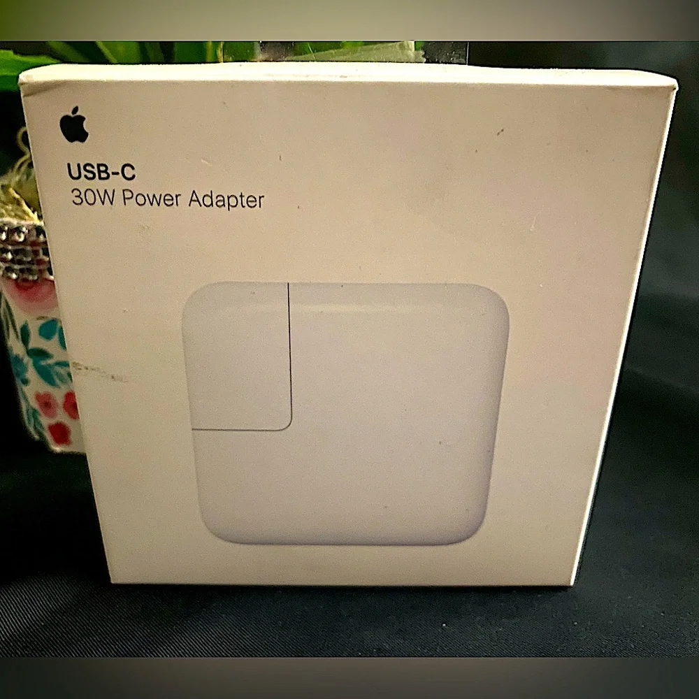 ✨Apple - 30W - USB-C Power Adapter✨NEW (Open Box)✨